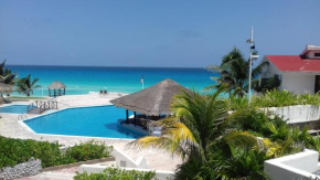 Отель Suites Brisas Cancun  Канку́н 